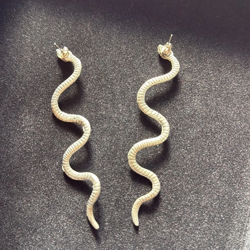 Barneys New York Silver Snake Earrings! - Picture 4 of 8